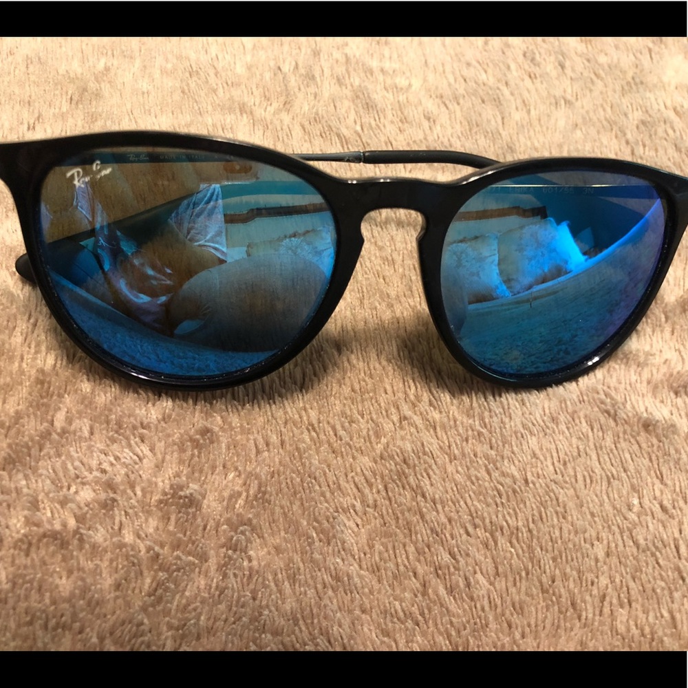 RayBan Erika